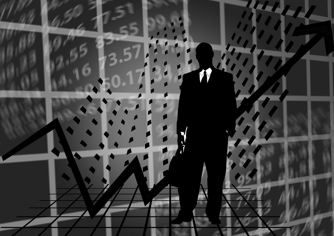 最新被惩治现象深度剖析，揭示背后的真相与影响